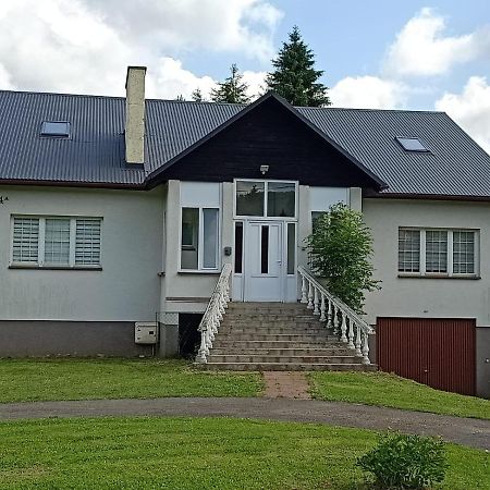 Apartamenty Rownia Устшики Долне Екстериор снимка