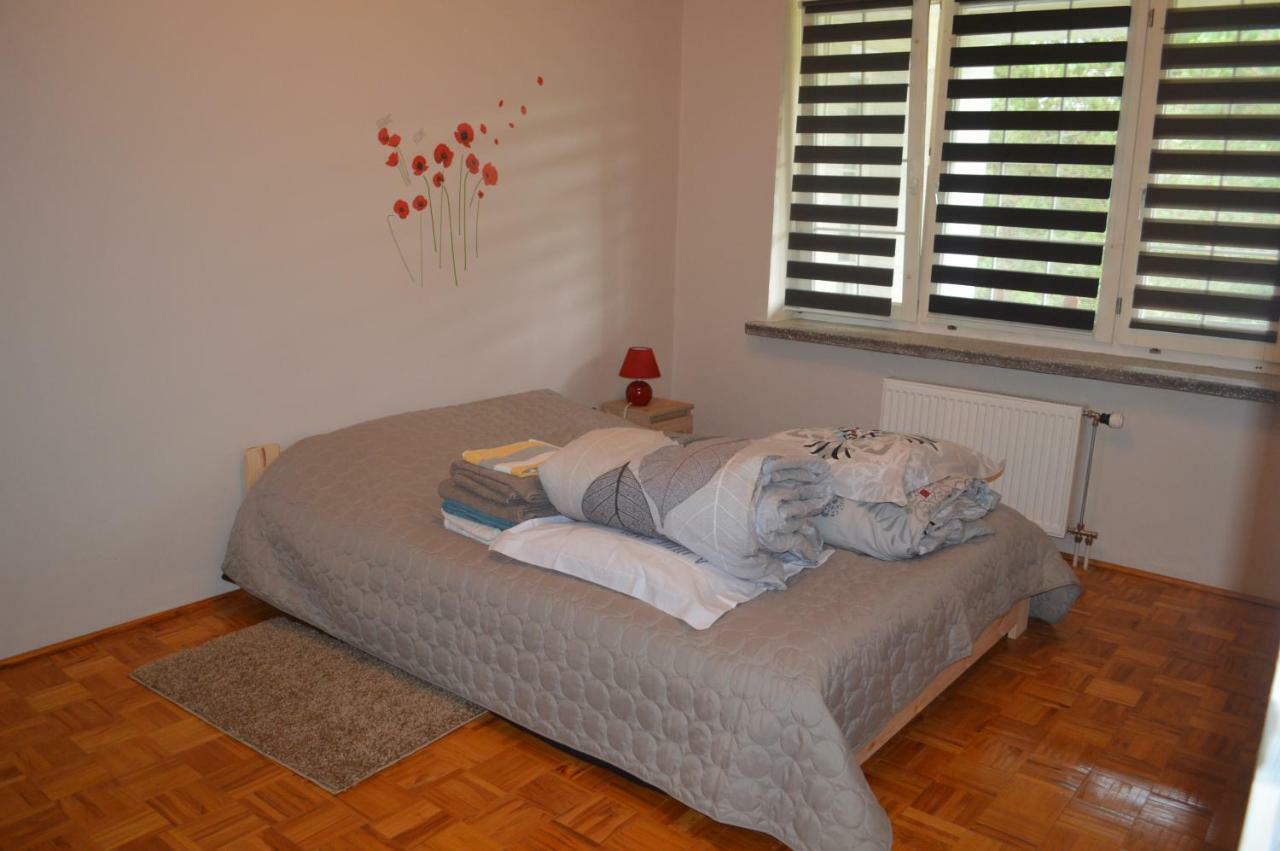 Apartamenty Rownia Устшики Долне Екстериор снимка